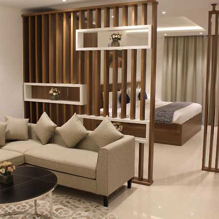 Duqm Express Hotel Ngoại thất bức ảnh