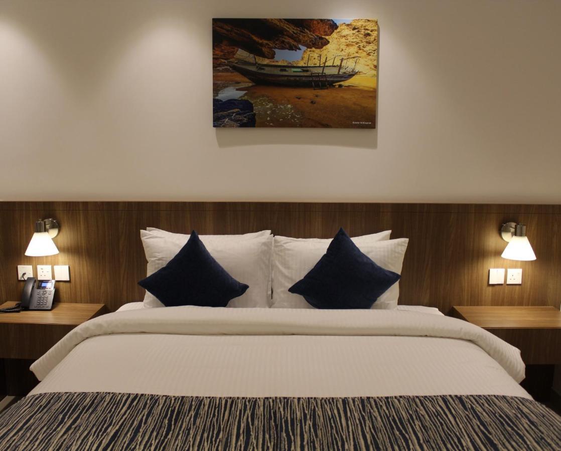 Duqm Express Hotel Ngoại thất bức ảnh
