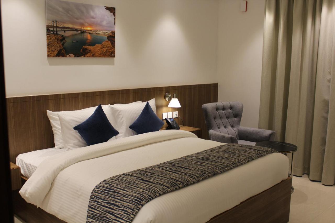 Duqm Express Hotel Ngoại thất bức ảnh