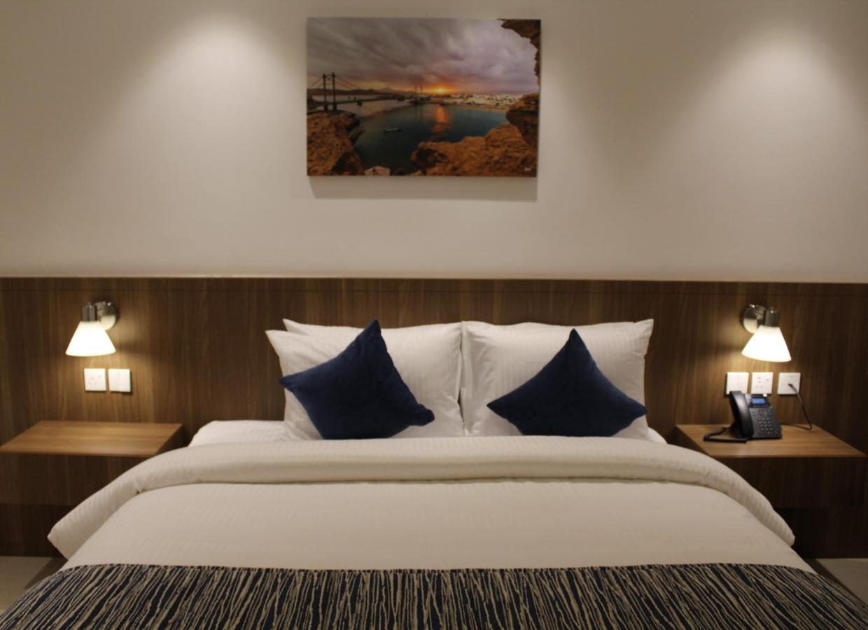 Duqm Express Hotel Ngoại thất bức ảnh