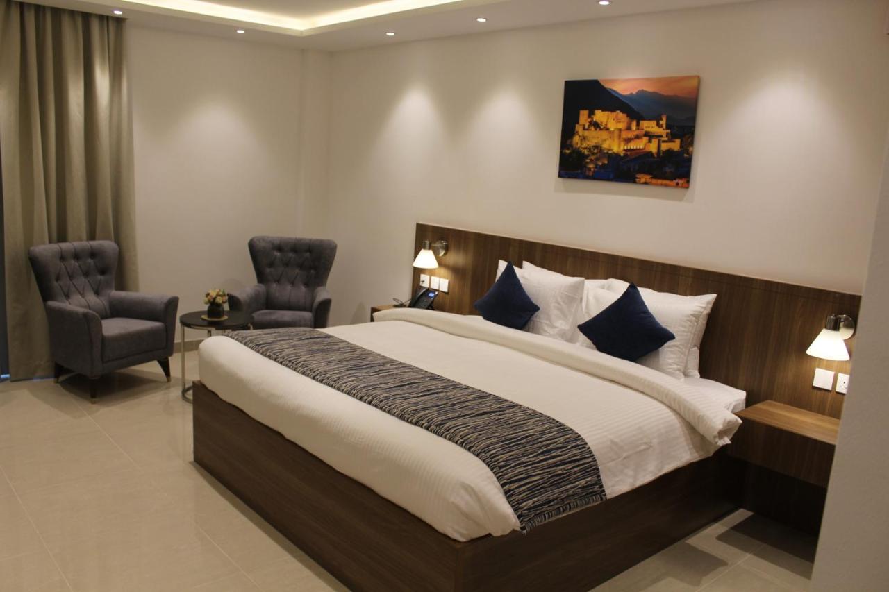 Duqm Express Hotel Ngoại thất bức ảnh
