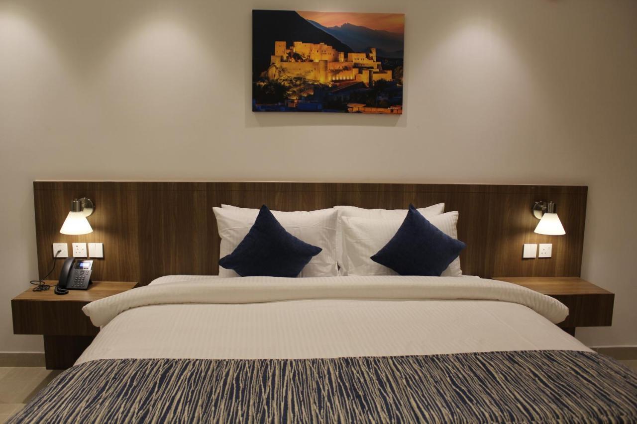 Duqm Express Hotel Ngoại thất bức ảnh