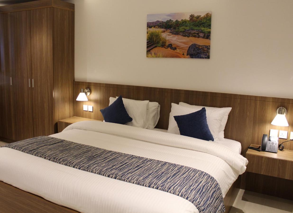 Duqm Express Hotel Ngoại thất bức ảnh